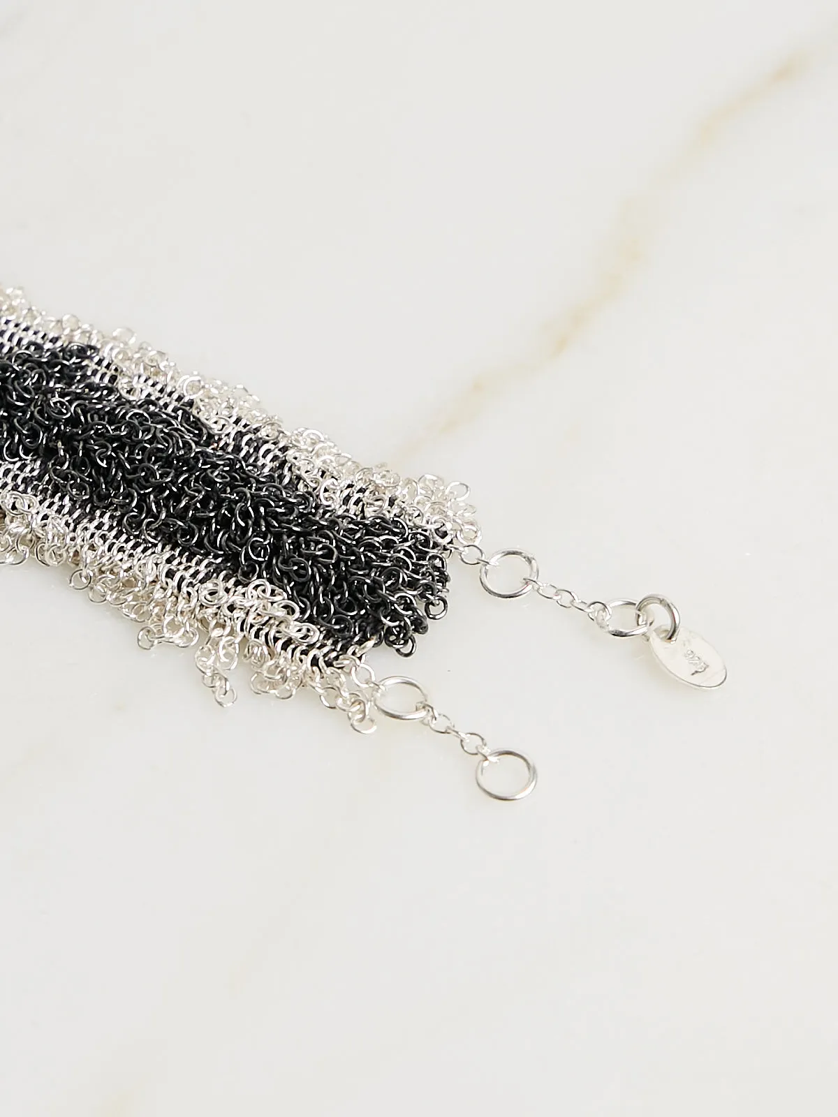 017.26 XY Oxidised/Silver/Silk Chain Bracelet in Anthracite