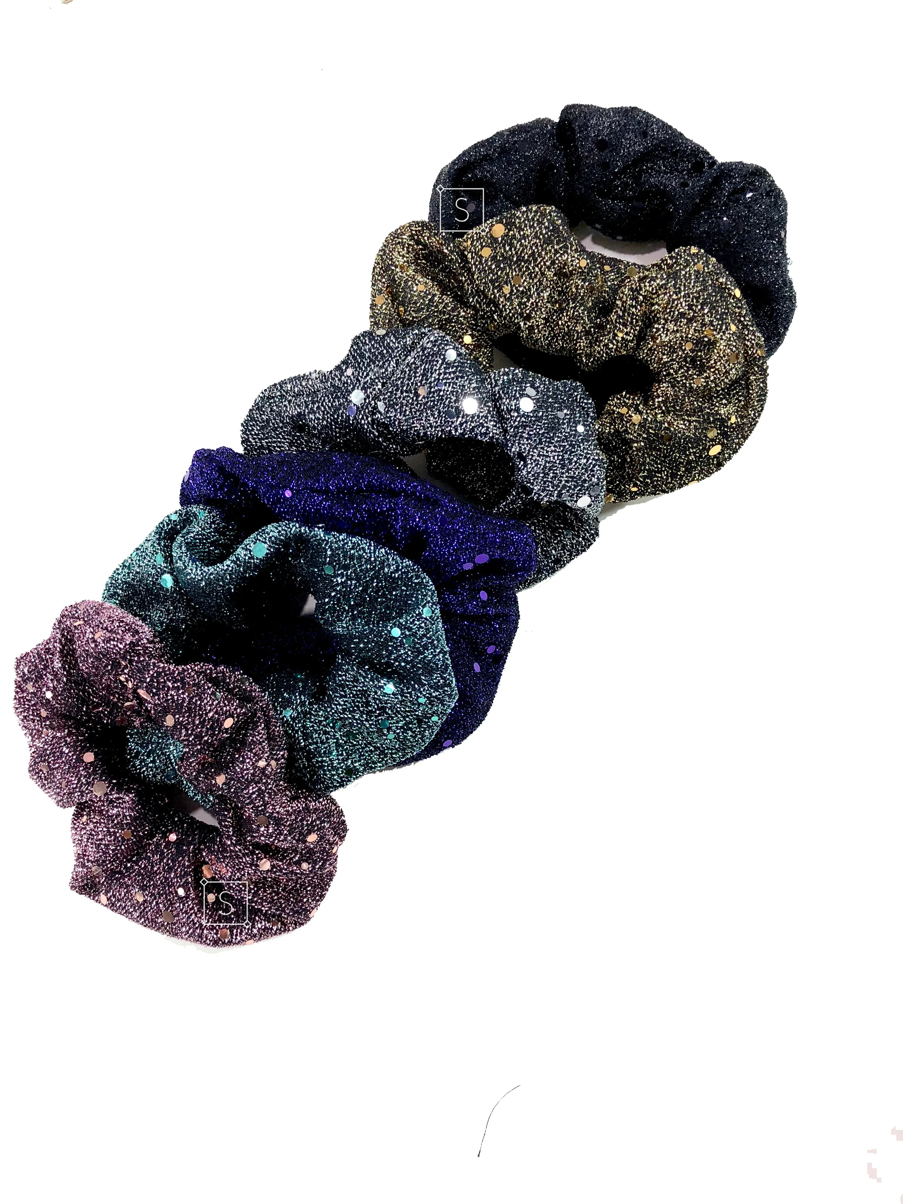 Akila Scrunchies