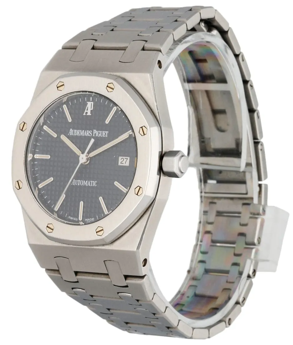 Audemars Piguet 15000ST Stainless Steel Watch W/Archive Papers