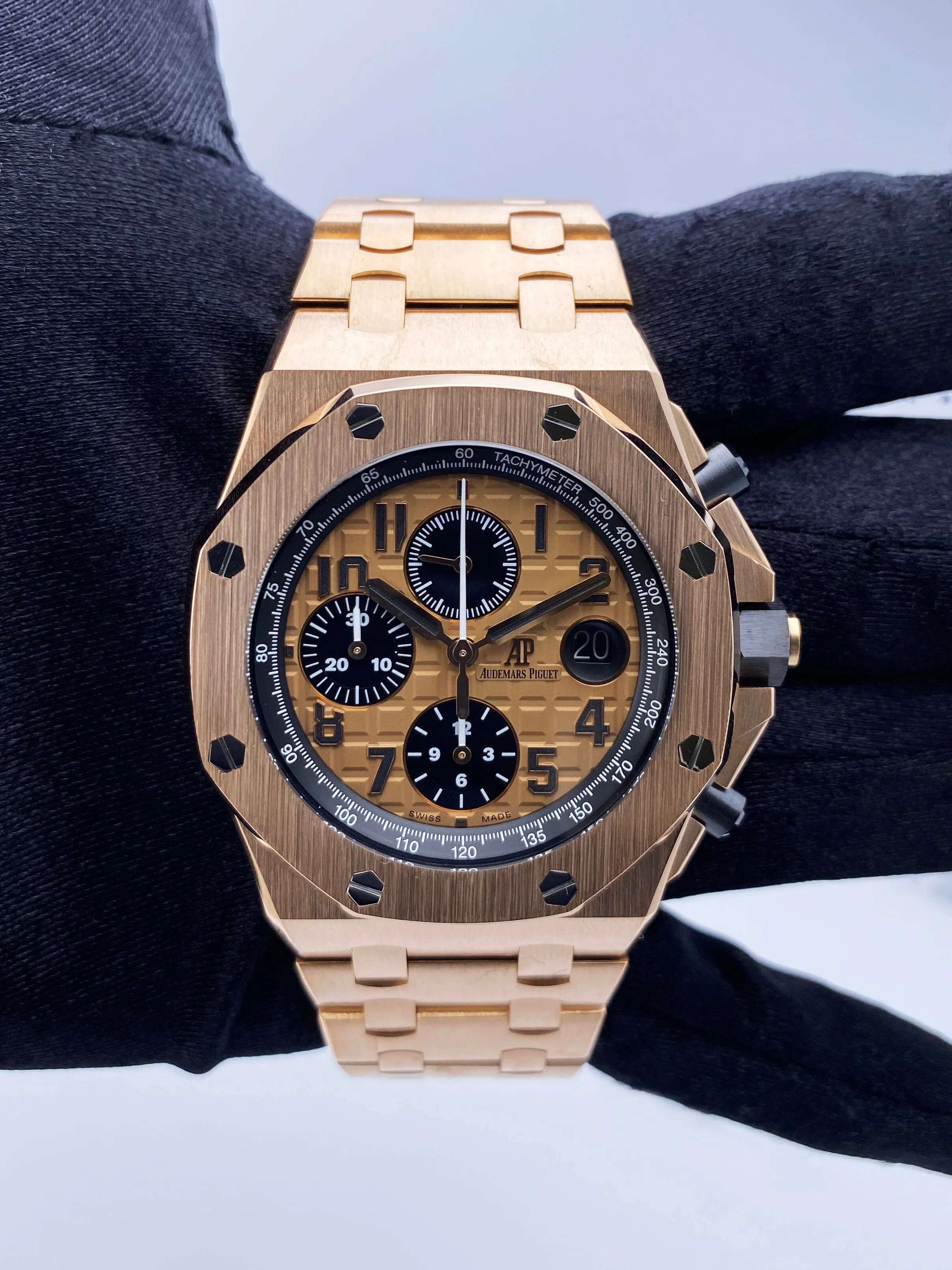 Audemars Piguet Royal Oak Offshore 26470OR Mens Watch Box Papers