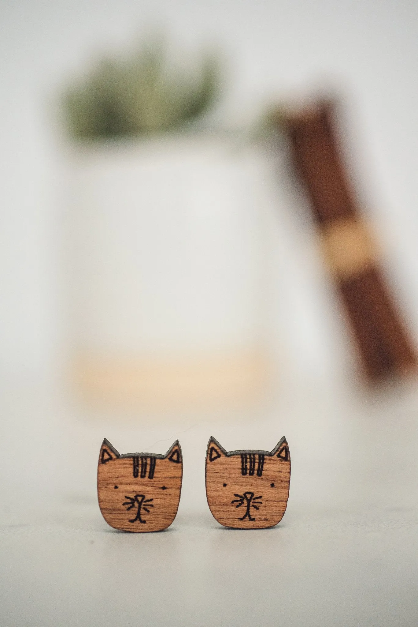 Cat Face Wood Studs