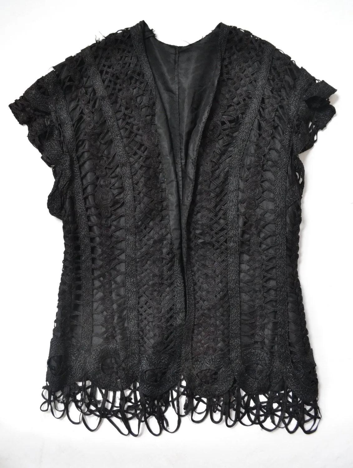 Edwardain Looped Ribbon Vest