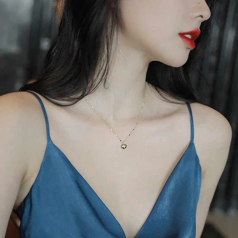 Gold Necklace with Heart-Shaped Pendant