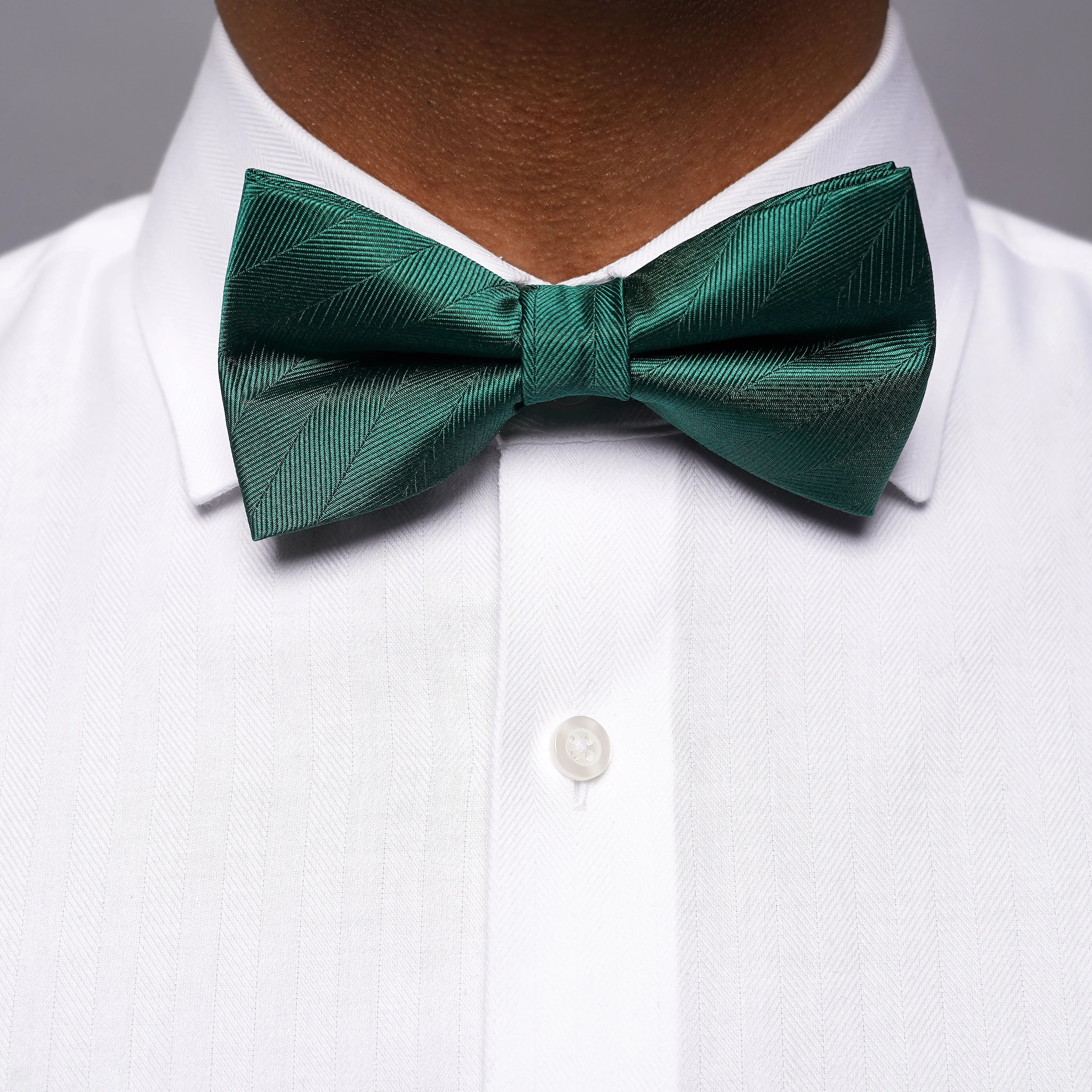 Herringbone Vow Hunter Green Bow Tie