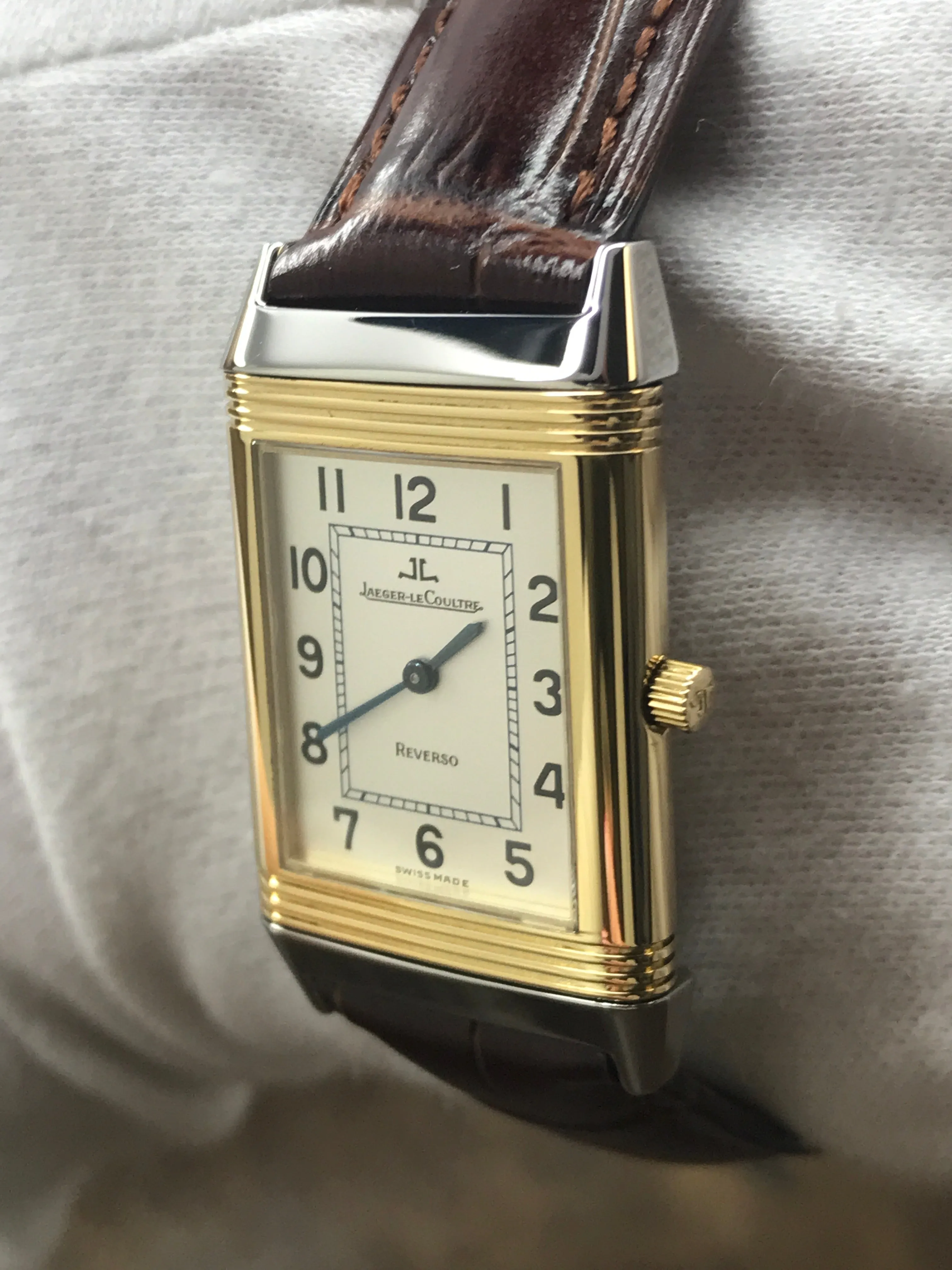 Jaeger-Lecoultre Reverso Classic 250.5.86 Silver Dial Manual Wind Watch