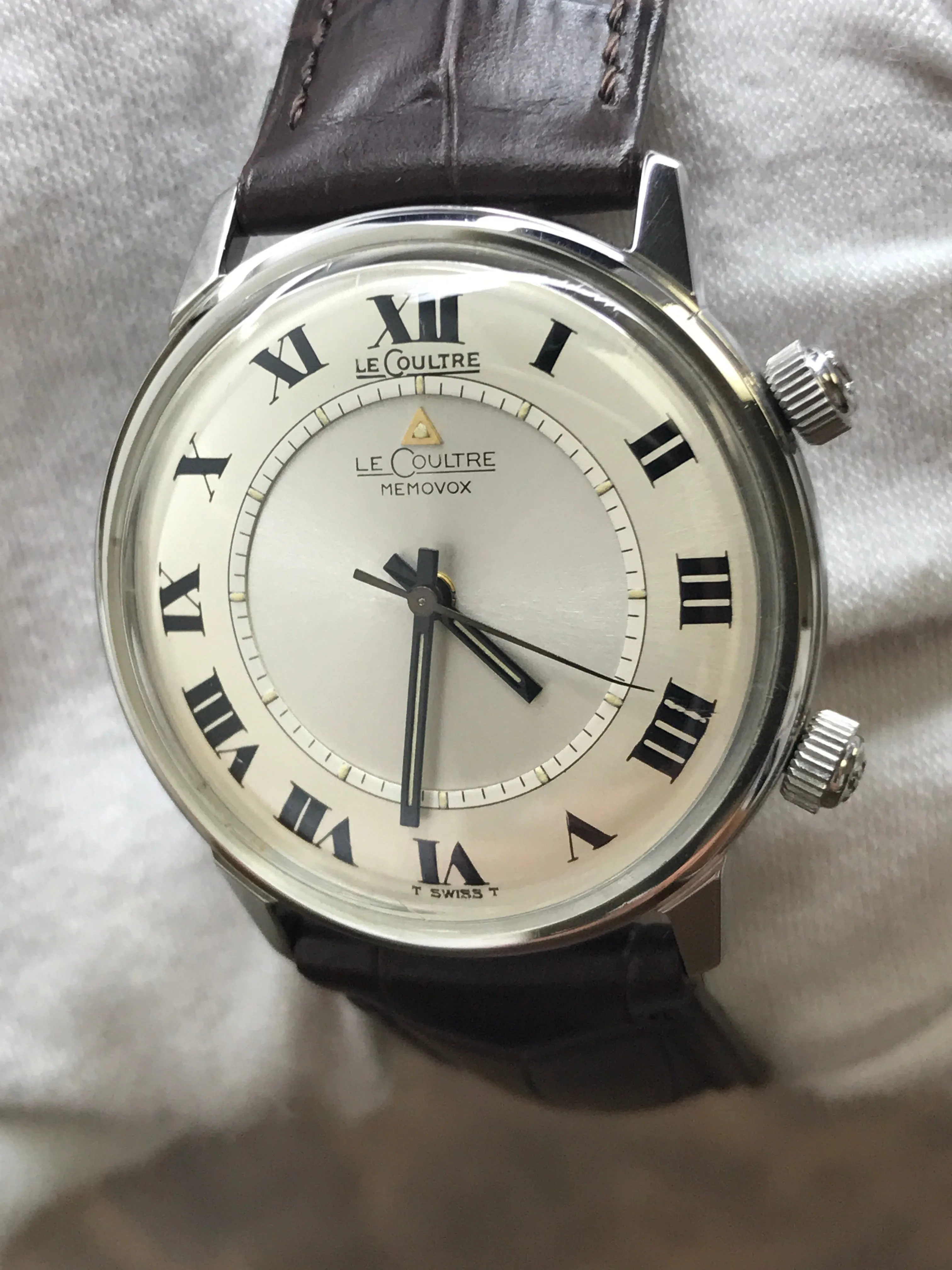 LeCoultre Memovox Alarm 1260 Silver Dial Manual-wind Watch