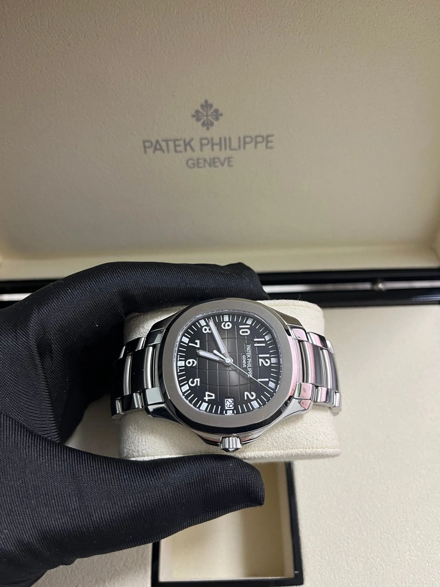 Patek Philippe Aquanaut Black Dial 5167/1A-001