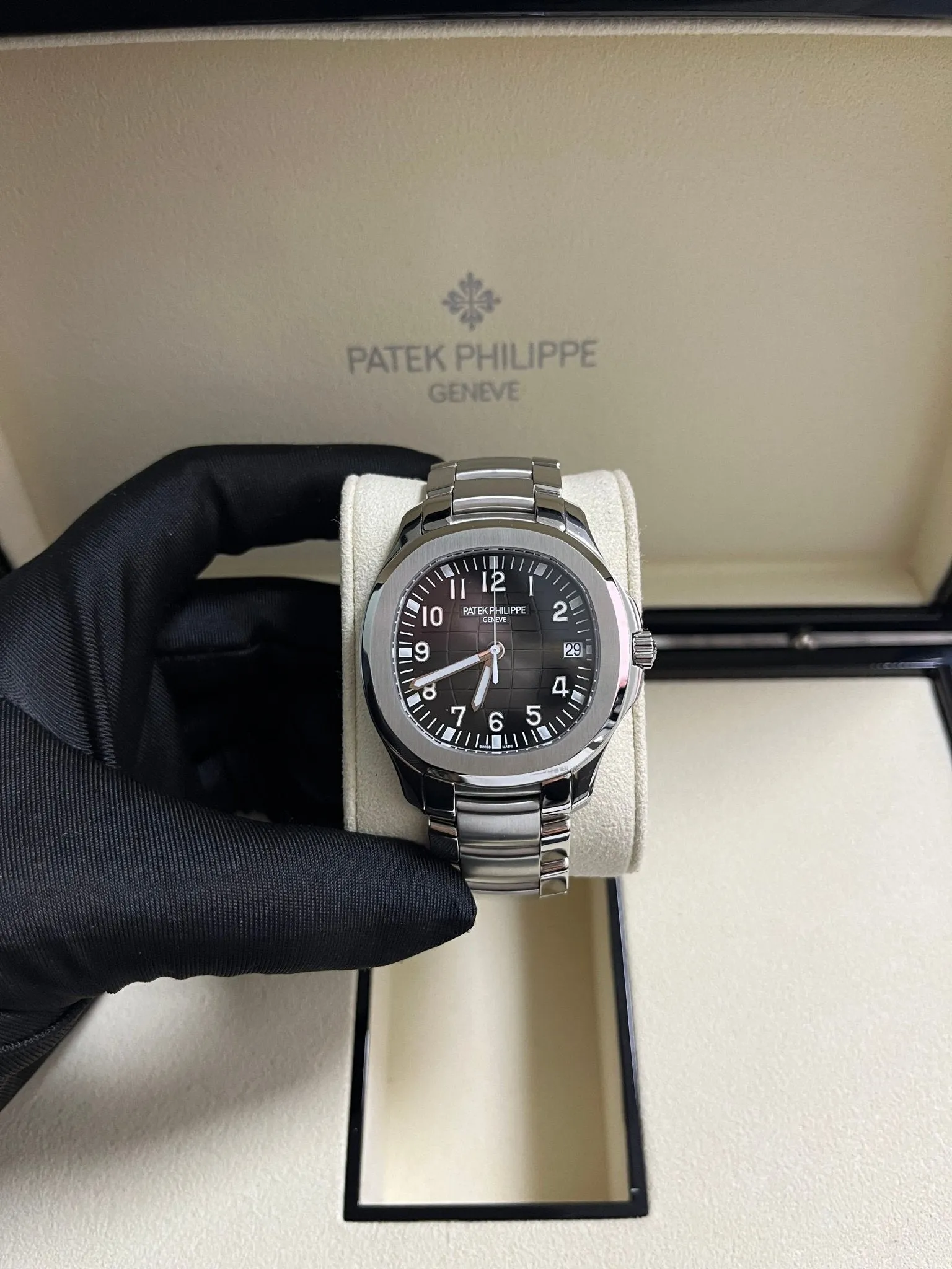 Patek Philippe Aquanaut Black Dial 5167/1A-001