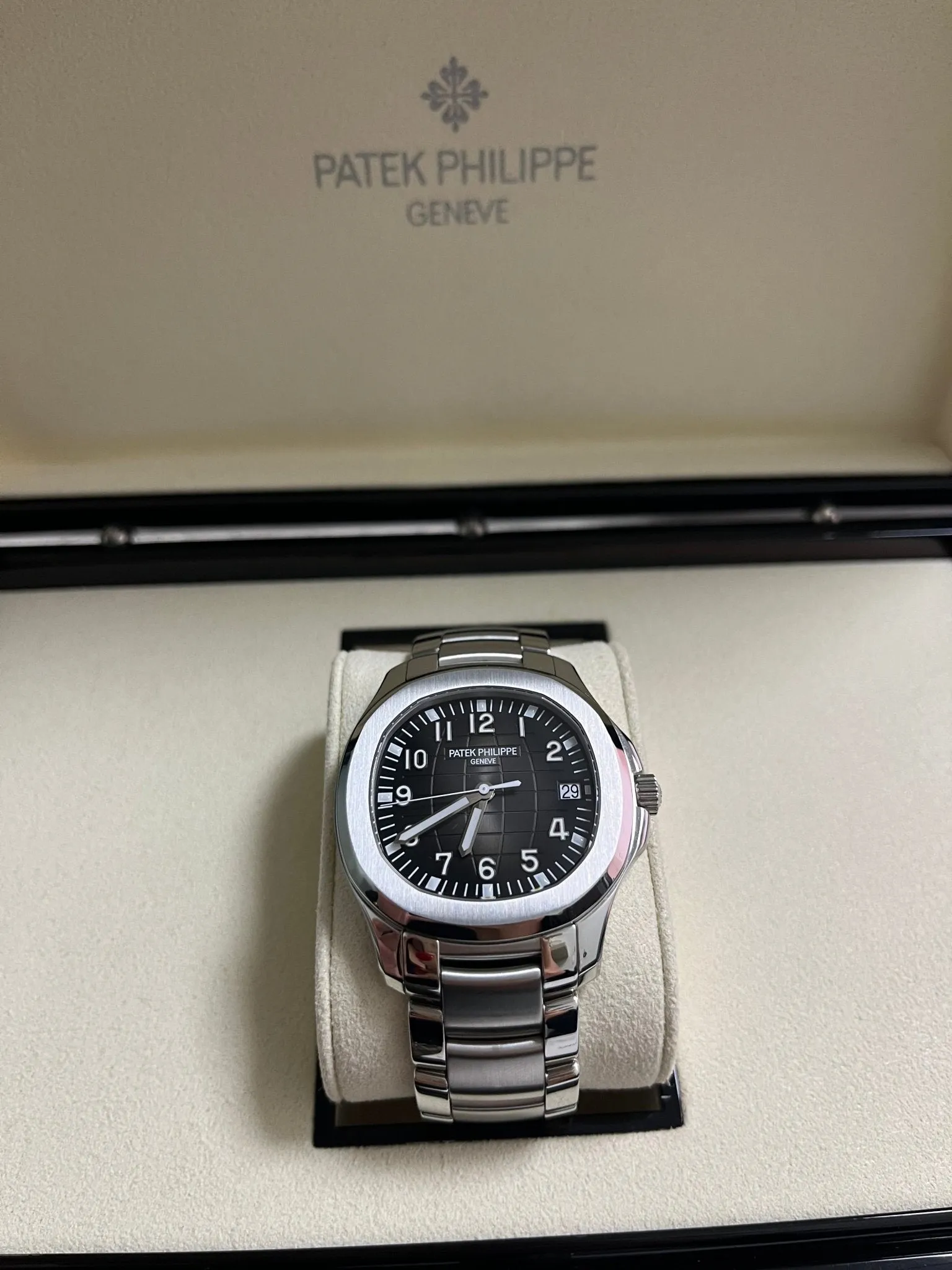 Patek Philippe Aquanaut Black Dial 5167/1A-001