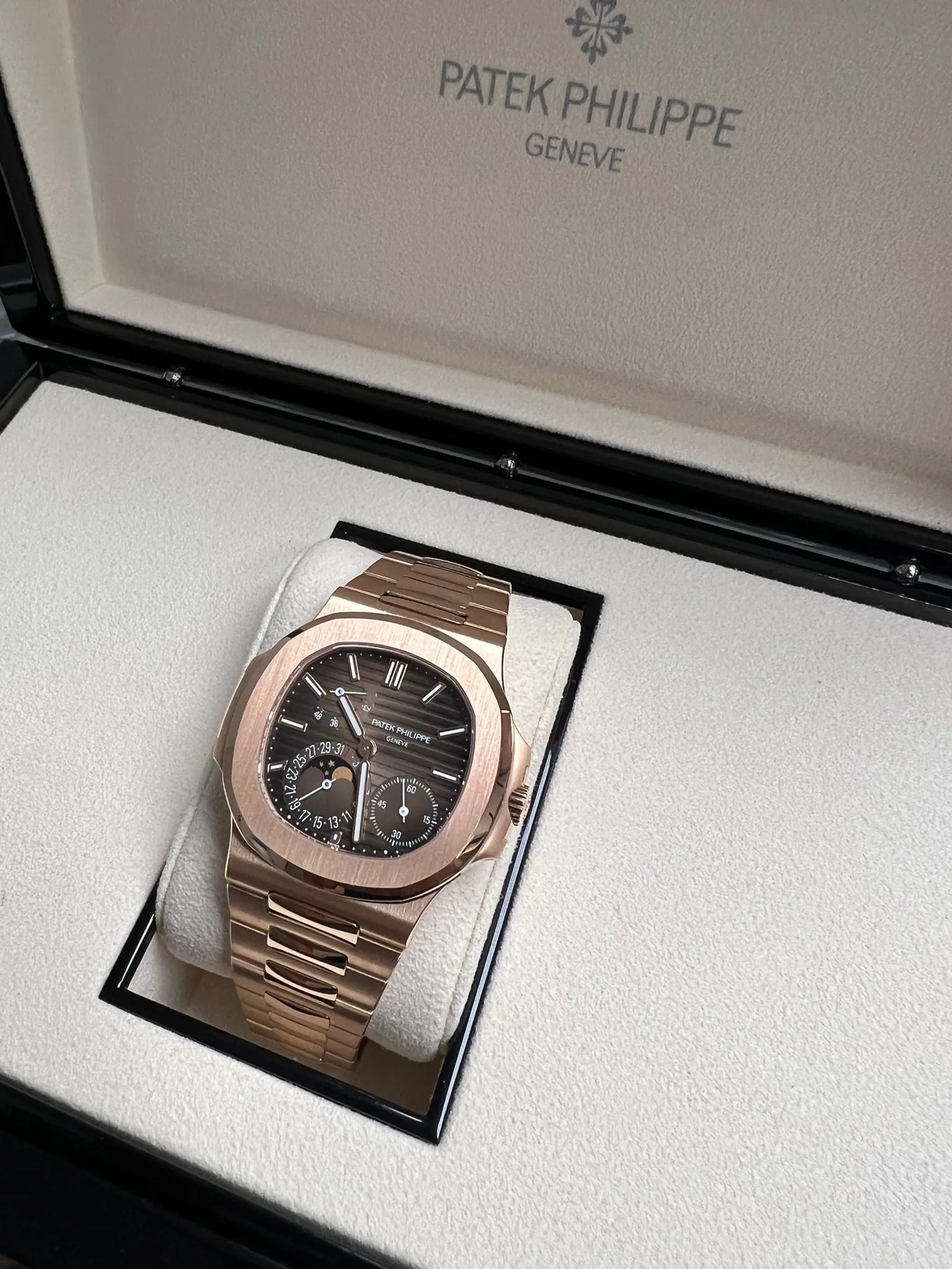 Patek Philippe Nautilus Moon Phase Rose Gold 40mm Black Dial 5712/1R NEW 2022