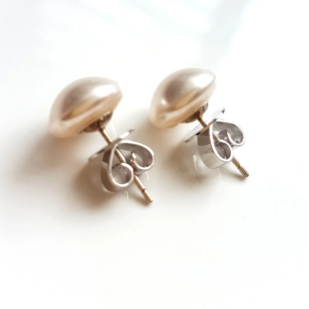 Pearl Stud Earrings Swarovski 10 mm | KJ-388E | Handmade Earrings