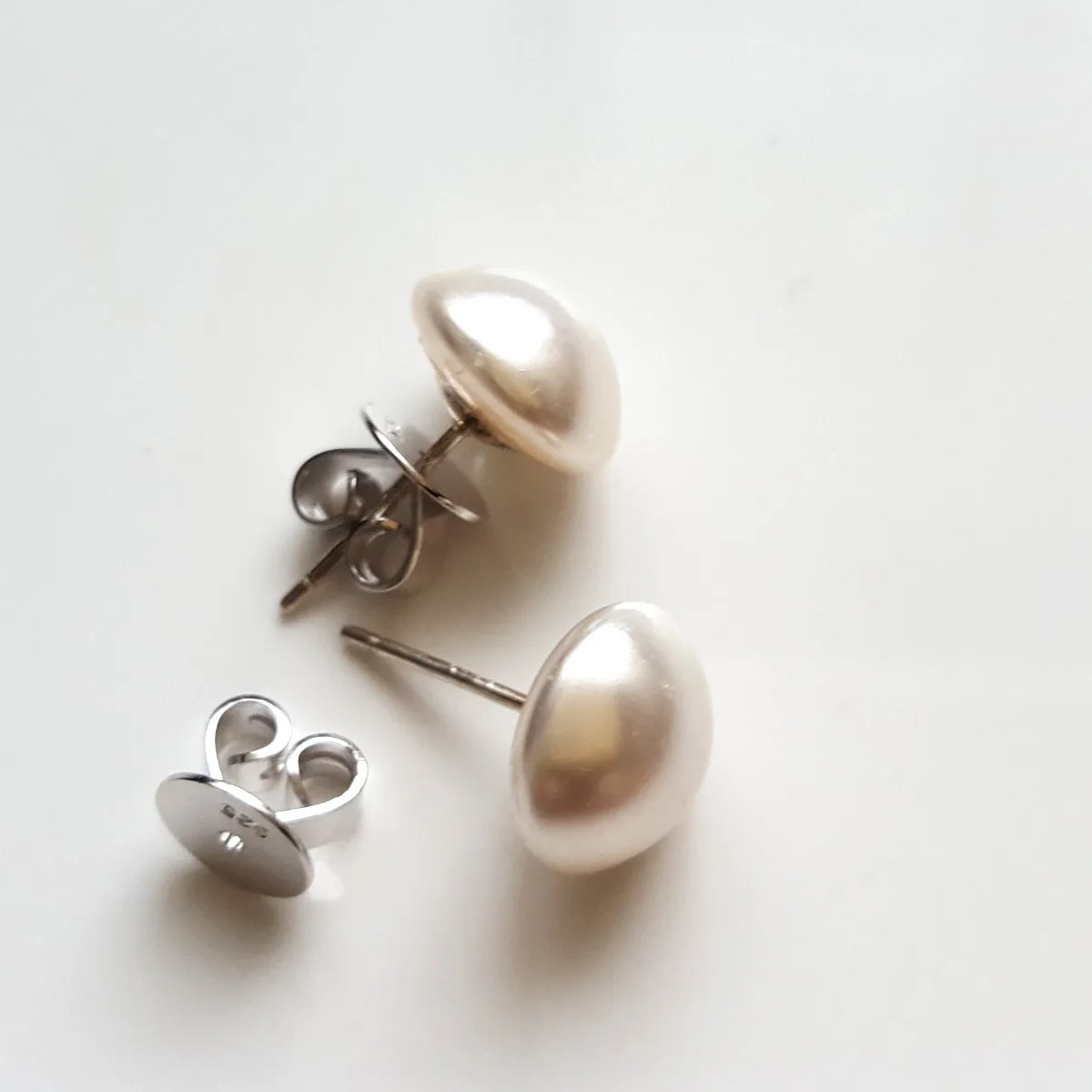 Pearl Stud Earrings Swarovski 10 mm | KJ-388E | Handmade Earrings