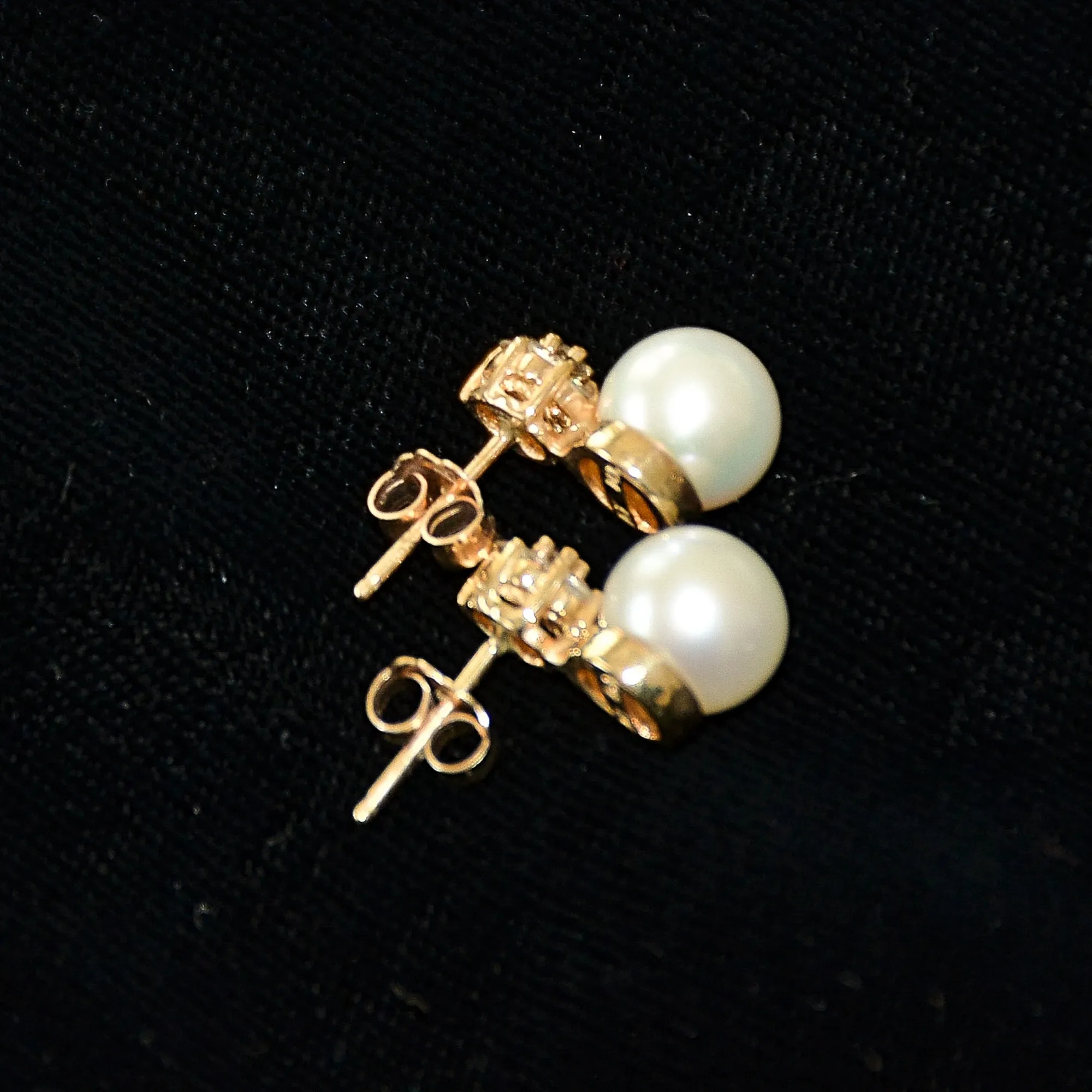 SOLD Vintage 90s Cultured Pearl Diamond 14K Gold Earrings