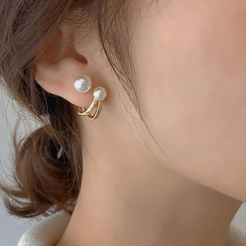 Two Pieces Gold Earrings with White Pearls