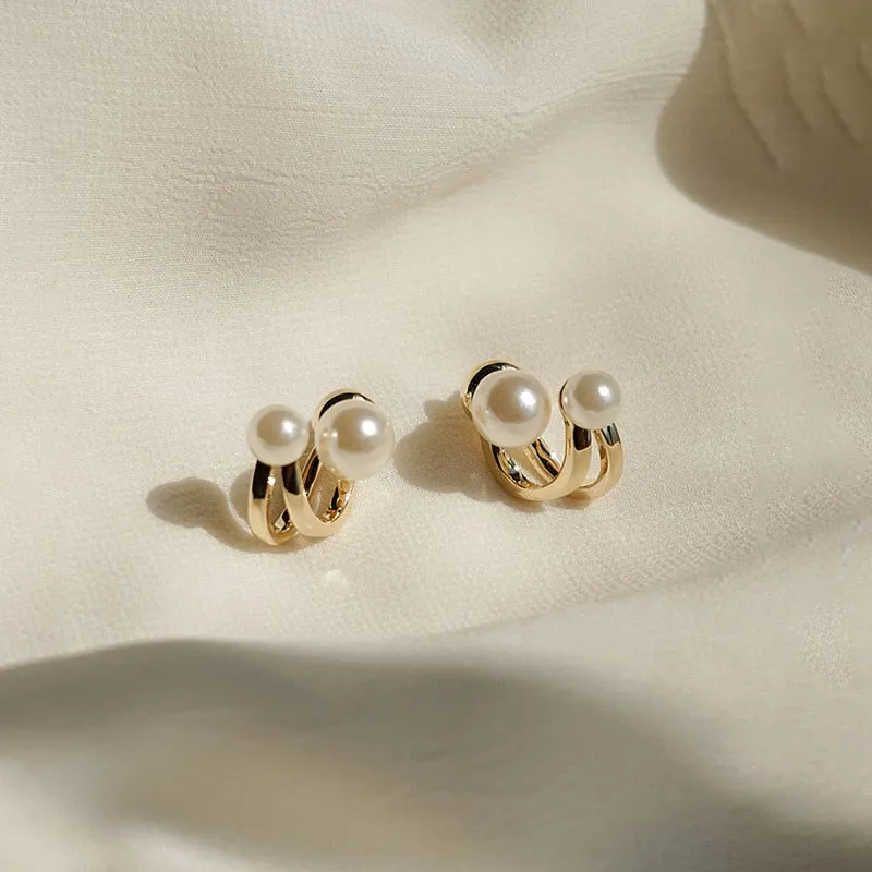 Two Pieces Gold Earrings with White Pearls